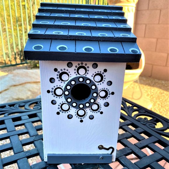 New Hand Painted Birdhouse - Picture 3 of 5